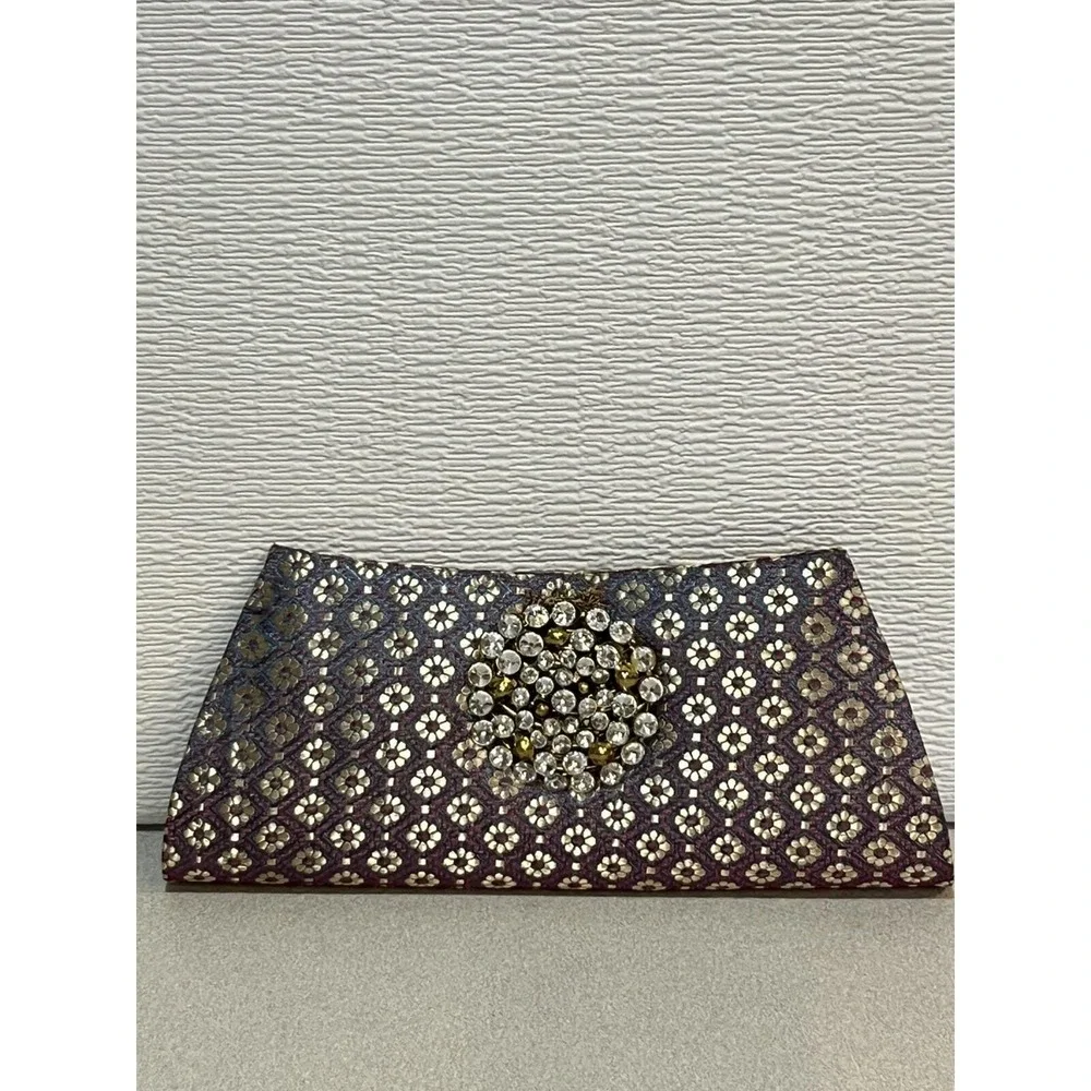 Cool Vintage 70s 80s Gold Purple Medallion RHAINSTONE  Banarasi Brocade‎ Clutch